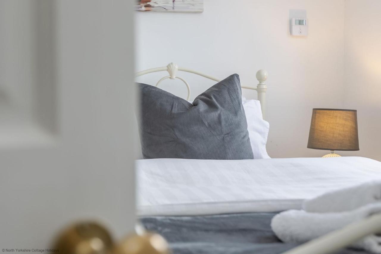Quaint Cottage In The Heart Of North Yorkshire Village - Pet Friendly Free Stillington 외부 사진